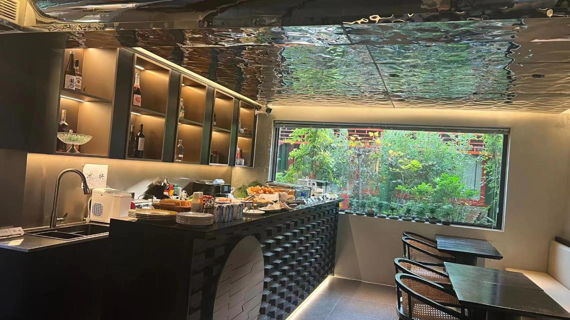 Xinxiang Yayuan Beijing Sihe Courtyard With Sky Garden Terrace Near Tiananmen Square Forbidden City Wangfujing Pedestrian Street And The Subway מראה חיצוני תמונה